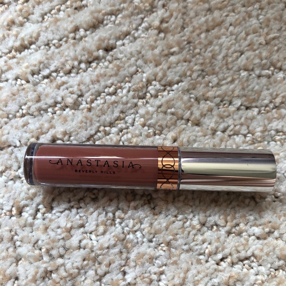 2/$15 Mini Anastasia Beverly Hills liquid lipstick